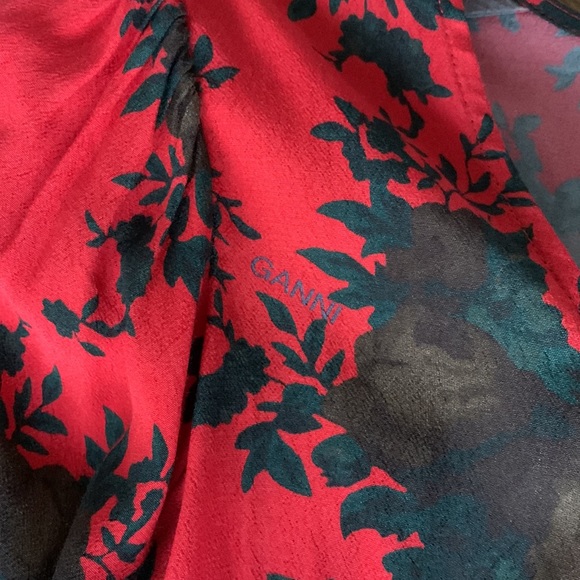 NWT!! GANNI Floral-print crepe de chine wrap top - Picture 11 of 12